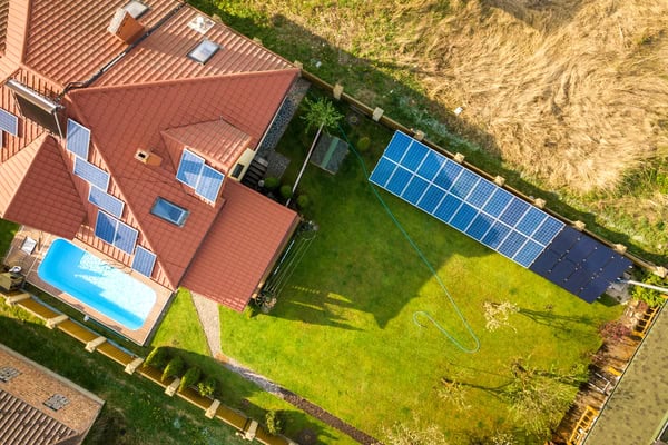 PV-Anlage mit LUOX Energy Dynamiktarif: Maximale Rendite durch intelligente Stromnutzung